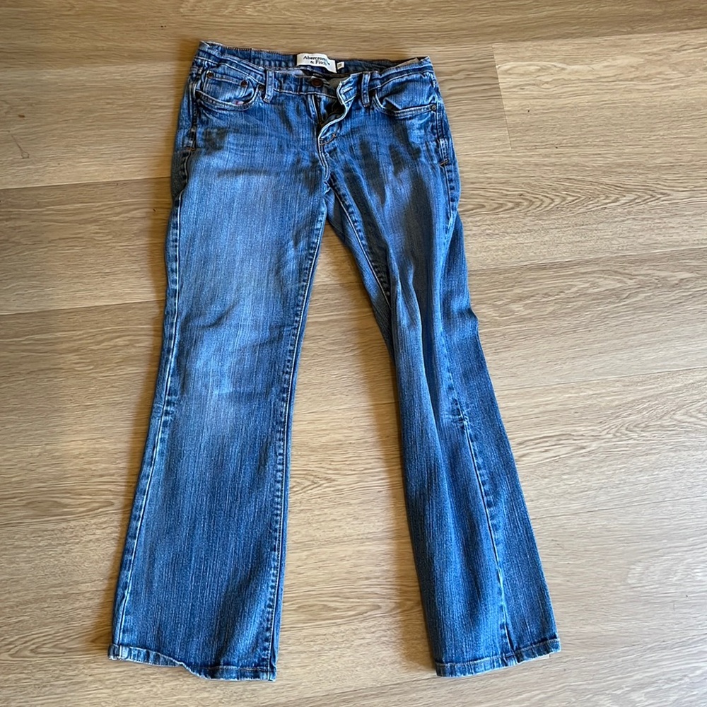Abercrombie and Fitch 2s 26/31 bootcut perfect stretch
